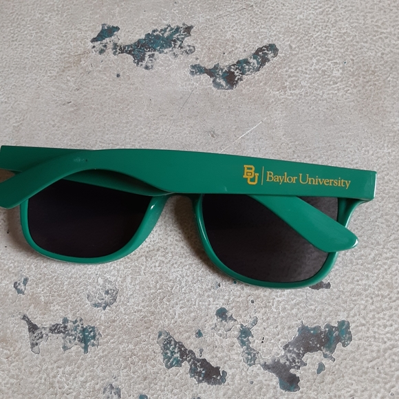 BAYLOR UNIVERSITY, Sunglasses - Picture 7 of 8